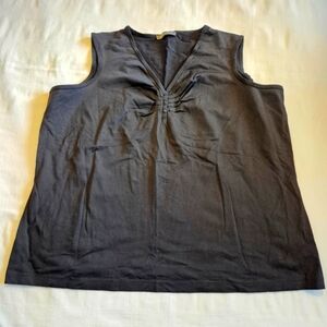 Additionelle women's size 2X sleeveless black top 3 front buttons VGUC